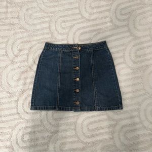 Forever 21 mini denim skirt (small)